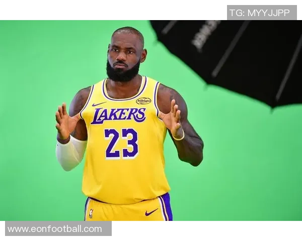 詹姆斯与东契奇上赛季联手出战23场比赛共同取得15胜8负佳绩