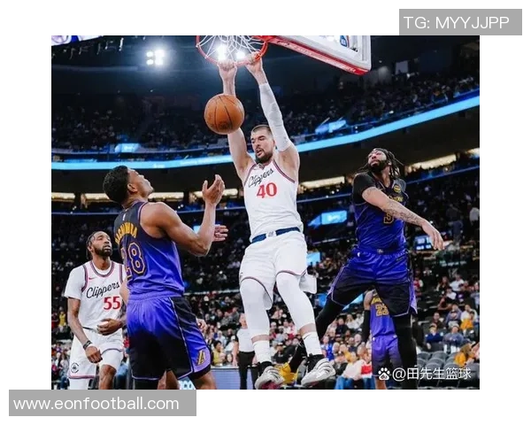 基德透露浓眉今日训练状态良好或将在对湖人快船比赛中复出